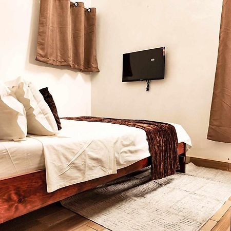 M'Serenity Guest House Ανταναναρίβο Εξωτερικό φωτογραφία