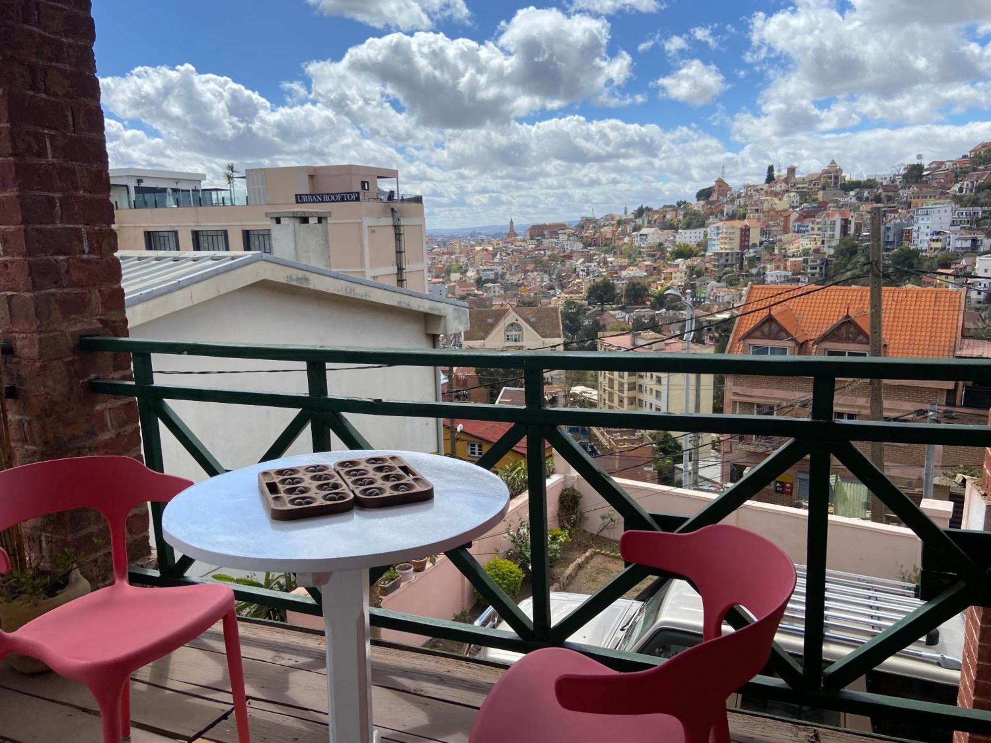 M'Serenity Guest House Ανταναναρίβο Εξωτερικό φωτογραφία