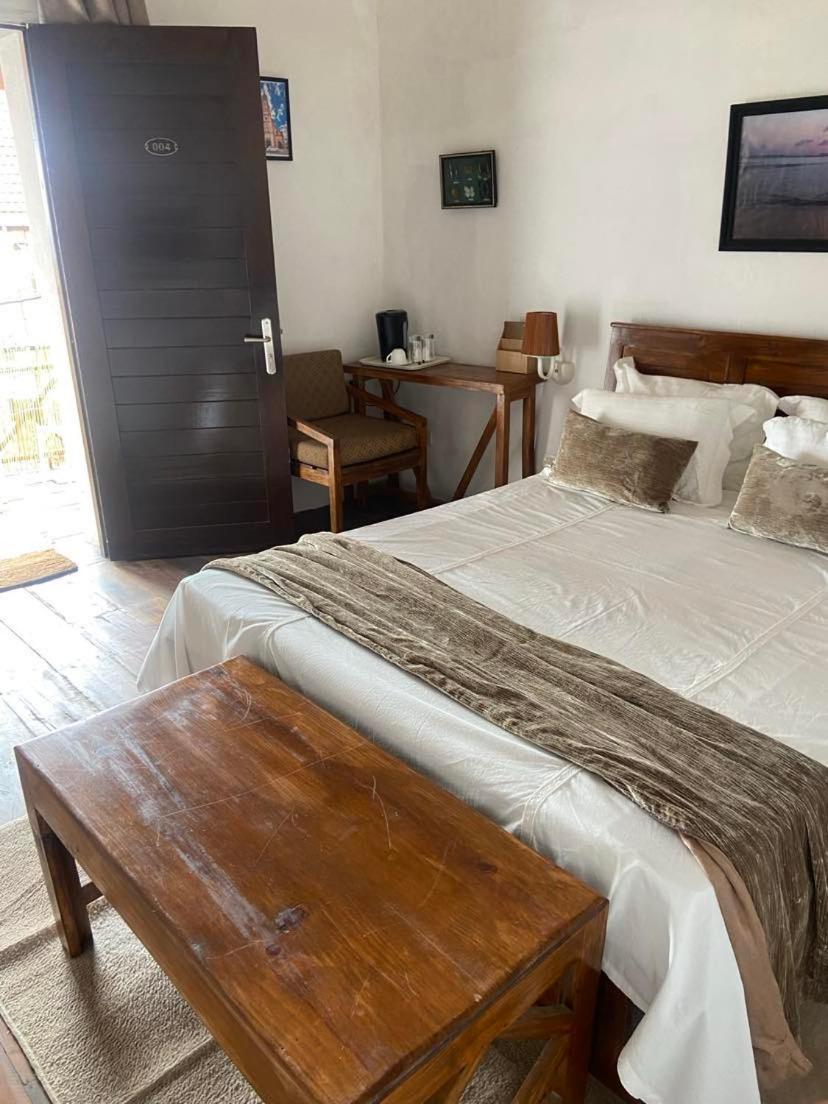 M'Serenity Guest House Ανταναναρίβο Εξωτερικό φωτογραφία